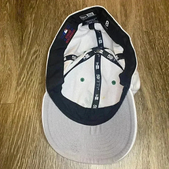 Mens New Era Atlanta Braves White Hat - 8 - Picture 6 of 9